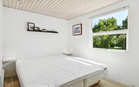 Felippa - from the Sea: Interieur Ontwerp, Muur, Flooring, Hout, Slaapkamer, Verdieping, Plafond, Bed, Meubilair, Bedding