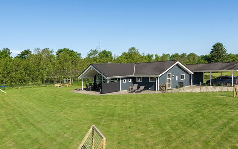 Eicke - 12Km from the Sea: Hout, Dak, Architectuur, Huis, Huis, Verblijf, Siding, Hardwood, Helling, Landgoed