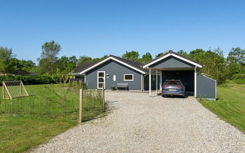 Eicke - 12Km from the Sea: Hout, Dak, Architectuur, Huis, Huis, Verblijf, Siding, Hardwood, Helling, Landgoed