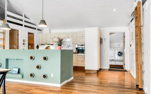 Valda - 1.5Km from the Sea: Interieur Ontwerp, Flooring, Meubilair, Verdieping, Houten Vloer, Hout, Plafond, Lichte Inrichting, Keuken, Countertop