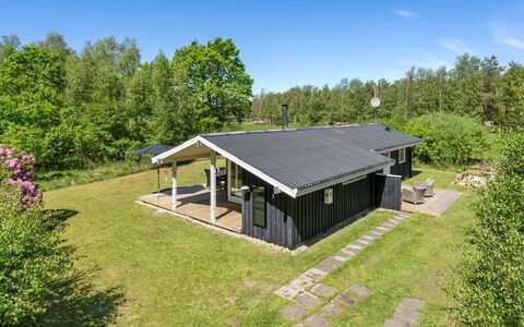 Aldina - 1.6Km from the Sea: Plafond, Flooring, Interieur Ontwerp, Verdieping, Samengesteld Materiaal, Meubilair, Toevlucht, Hotel, Ontwerp, Daylighting
