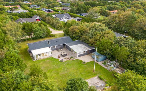 Waghn - 800M to the Fjord: Hout, Dak, Architectuur, Huis, Huis, Verblijf, Siding, Hardwood, Helling, Landgoed