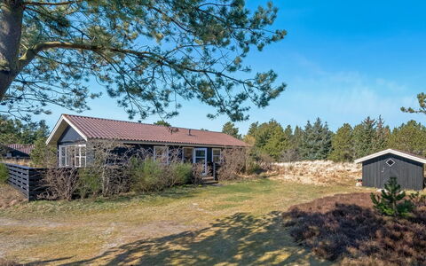 Andrea - 1.6Km from the Sea: Huis, Huis, Verblijf, Dak, Landelijk Gebied, Landgoed, Boerderij, Siding, Garden Gebouwen, Oprit
