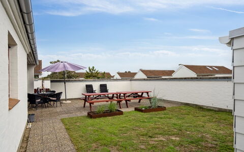 Werna - 900M from the Sea: Thatching, Verblijf, Huis, Dak, Huis, Boerderij, Hut, Landgoed, Dorp