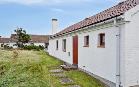 Werna - 900M from the Sea: Thatching, Verblijf, Huis, Dak, Huis, Boerderij, Hut, Landgoed, Dorp