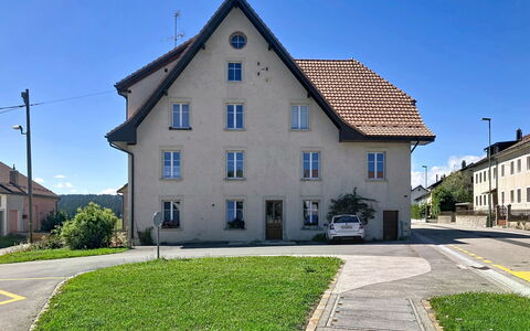 Grand-Rue 143: Zwembad, Boerderij, Landgoed, Villa, Toevlucht, Hacienda, Eco Hotel, Backyard