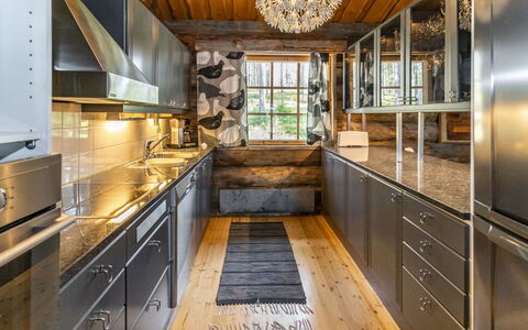 Villihanhi: Hout, Flooring, Plafond, Interieur Ontwerp, Keuken, Countertop, Verdieping, Verlichting, Meubilair, Houten Vloer
