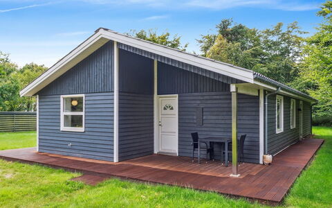 Gisl - 1.3Km from the Sea: Huis, Huis, Dak, Verblijf, Landgoed, Landscaping, Garden Gebouwen, Siding, Boerderij