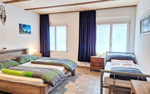Tilia: Bed, Slaapkamer, Meubilair, Bedding, Interieur Ontwerp, Laken, Hout, Verdieping, Flooring, Kamer