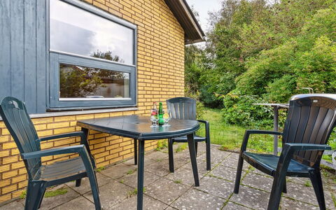 Magh - 9.8Km from the Sea: Gras, Grasland, Landschap, Ecoregio, Plain, Plantengemeenschap, Land Lot, Buitenmeubels, Prairie, Shrubland