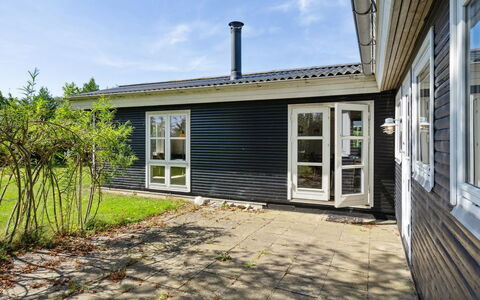 Imma - from the Sea: Meubilair, Interieur Ontwerp, Flooring, Hout, Verdieping, Plafond, Houten Vloer, Stoel, Tafel, Verlichting