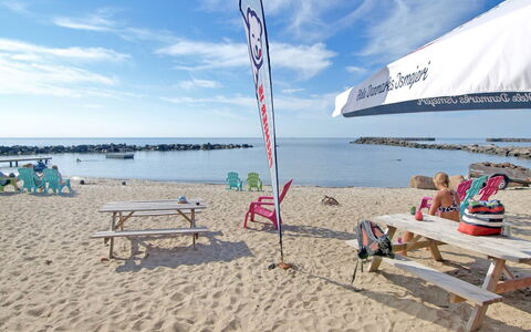 Helmi - 1Km from the Sea: Zomer, Strand, Zand, Kust, Zee, Kust, Vakantie, Vrije Tijd, Oceaan