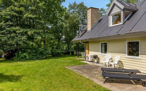 Calla - 250M from the Sea: Boom, Huis, Huis, Struik, Dak, Verblijf, Land Lot, Landgoed, Tuin