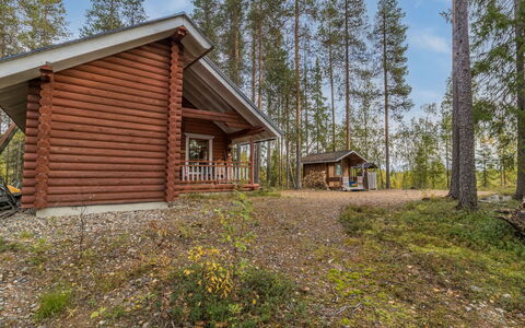 Kuukkelin Tupa 1: Hout, Verblijf, Blokhut, Siding, Land Lot, Huis, Garden Gebouwen, Schuur, Lariks