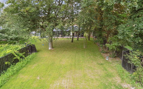 Bernadeta - 275M from the Sea: Bergachtig Landvormen, Berg, Heuvel, Bergketen, Heuvel Station, Menselijke Nederzetting, Stedelijk Ontwerp, Alpen, Vallei, Top