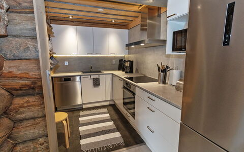 Agenttimajat 2: Flooring, Interieur Ontwerp, Keuken, Meubilair, Countertop, Hout, Toestel Van De Keuken, Verdieping, Major Appliance, Plafond