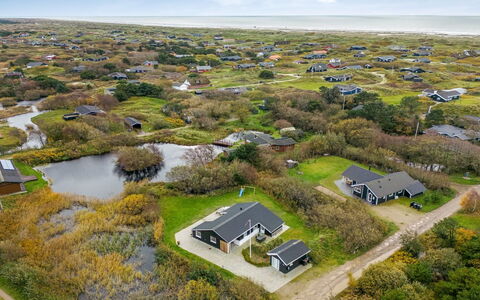 Eloise - 400M from the Sea: Verblijf, Schuur, Hut, Boerderij, Prairie, Keet, Schuur, Blokhut, Garden Gebouwen