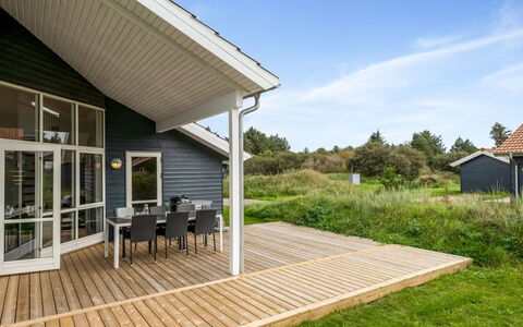 Sylwia - from the Sea: Meubilair, Interieur Ontwerp, Stoel, Flooring, Tafel, Toevlucht, Verdieping, Plafond, Kamer, Eco Hotel