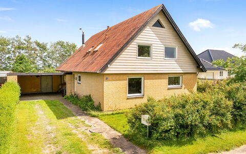 Othinkarl - 1Km from the Sea: Gras, Grasland, Landschap, Ecoregio, Plain, Plantengemeenschap, Land Lot, Buitenmeubels, Prairie, Shrubland