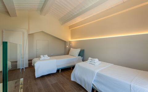 Villa Aso: Verdieping, Plafond, Appartement, Hotel, Zwembad, Toevlucht, Penthouse