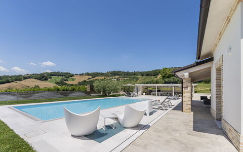 Villa Aso: Zwembad, Toevlucht, Vrije Tijd, Landgoed, Schaduw, Villa, Eco Hotel, Buitenmeubels, Outdoor Structuur, Binnenplaats