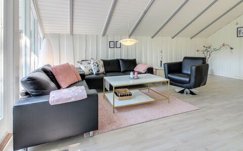 Arnsten: Bankstel, Interieur Ontwerp, Hout, Flooring, Meubilair, Woonkamer, Verdieping, Plafond, Huis, Houten Vloer