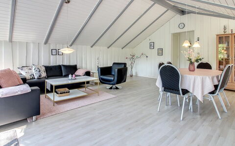 Arnsten: Hout, Flooring, Plafond, Interieur Ontwerp, Houten Vloer, Verdieping, Meubilair, Huis, Woonkamer, Laminaatvloer
