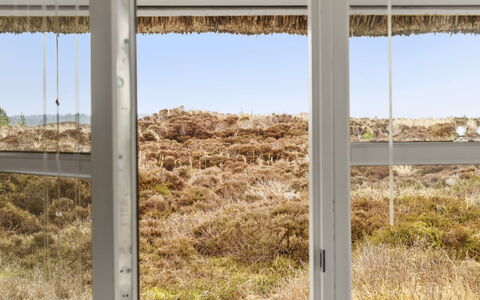 Andrine - 700M from the Sea: Meubilair, Interieur Ontwerp, Flooring, Hout, Verdieping, Plafond, Houten Vloer, Stoel, Tafel, Verlichting