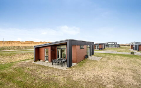 Ilindenka - 500M from the Sea: Verblijf, Schuur, Hut, Boerderij, Prairie, Keet, Schuur, Blokhut, Garden Gebouwen