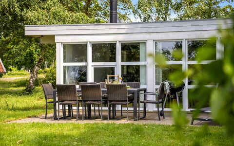 Thara - 100M from the Sea: Meubilair, Tuin, Stoel, Buitenmeubels, Schaduw, Werf, Outdoor Structuur, Gazon, Landscaping, Patio