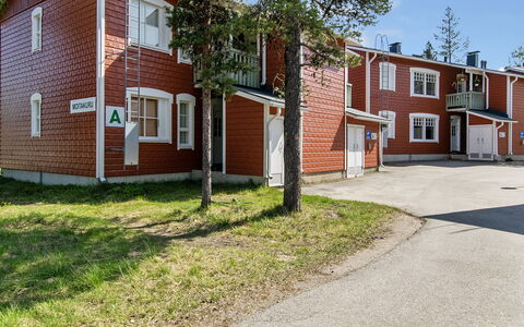 Moitakuru A4: Hout, Verblijf, Blokhut, Woud, Schuur, Garden Gebouwen, Lariks, Bos, Beits