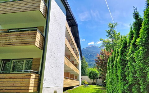 Seefeld in Tirol 101: Bergketen, Heuvel Station, Vallei, Balkon, Eco Hotel, Alpen, Bergdorp, Siding