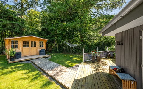 Meo - 30Km from the Sea: Dak, Huis, Huis, Verblijf, Deur, Siding, Dek, Veranda, Plank, Hardwood