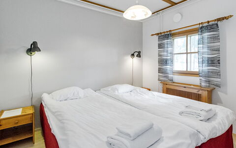Kulta-Käkönen 3 by Bomba: Bed, Meubilair, Slaapkamer, Interieur Ontwerp, Bedding, Laken, Flooring, Hout, Verdieping, Kamer