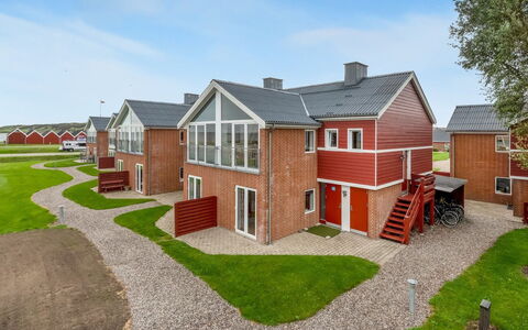 Alvy - 100M to the Fjord: Plafond, Flooring, Interieur Ontwerp, Verdieping, Samengesteld Materiaal, Meubilair, Toevlucht, Hotel, Ontwerp, Daylighting