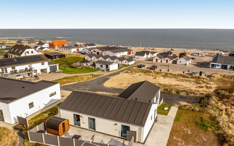 Unge - 75M from the Sea: Verblijf, Schuur, Hut, Boerderij, Prairie, Keet, Schuur, Blokhut, Garden Gebouwen