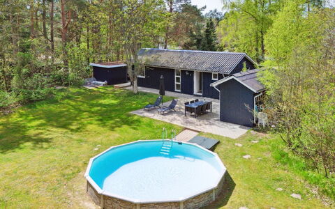 Esmer - 8Km from the Sea: Thatching, Verblijf, Huis, Dak, Huis, Boerderij, Hut, Landgoed, Dorp