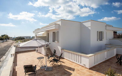 Marina di Pescoluse 651