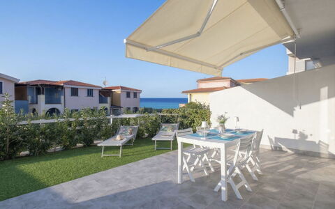 Valledoria 18: Zee, Kust En Oceanic Landvormen, Oceaan, Kust, Strand, Kust, Balkon, Tropen, Baai