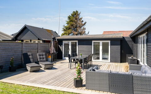 Elisabeta - 60M from the Sea: Huis, Verblijf, Veranda, Siding, Boerderij, Outdoor Structuur