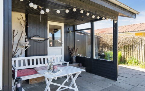 Elisabeta - 60M from the Sea: Huis, Verblijf, Veranda, Siding, Boerderij, Outdoor Structuur