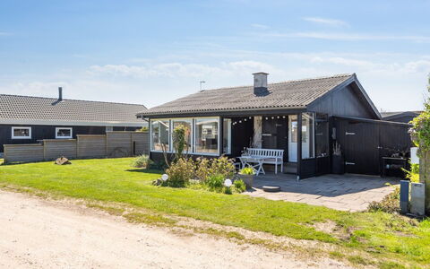 Elisabeta - 60M from the Sea: Huis, Verblijf, Veranda, Siding, Boerderij, Outdoor Structuur