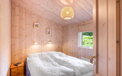 Thrineke - 600M from the Sea
