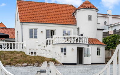 Edmond - 150M from the Sea