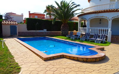 Villa Marisol