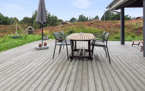 Venild - 1.9Km from the Sea: Plafond, Flooring, Interieur Ontwerp, Verdieping, Samengesteld Materiaal, Meubilair, Toevlucht, Hotel, Ontwerp, Daylighting