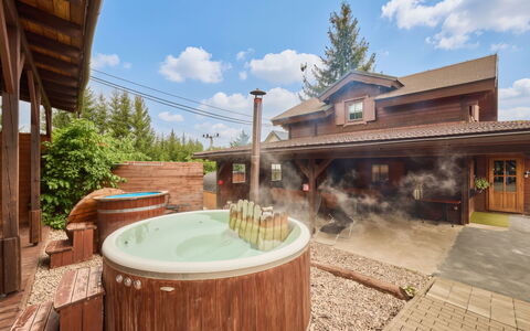 Pod Liščím Kopcem 4+4: Toevlucht, Verblijf, Zwembad, Eco Hotel, Dek, Landgoed, Beits, Jacuzzi, Werf