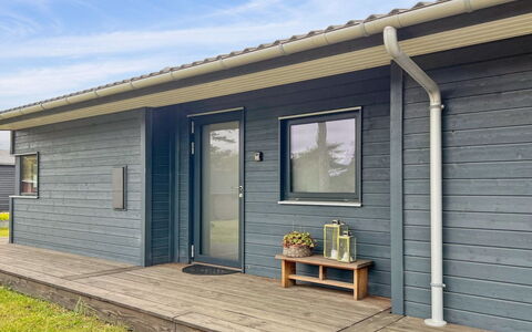 Windelgard - 140M from the Sea: Hout, Dak, Architectuur, Huis, Huis, Verblijf, Siding, Hardwood, Helling, Landgoed