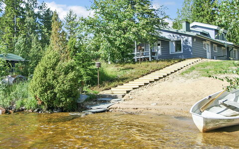 Ilotupa: Hout, Verblijf, Huis, Huis, Deur, Hardwood, Garden Gebouwen, Beits, Blokhut, Plank