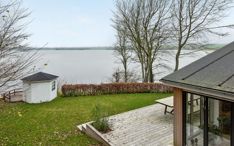 Lika - 25M to the Fjord: Woongebied, Dak, Voorstad, Oprit, Landgoed, Schoorsteen